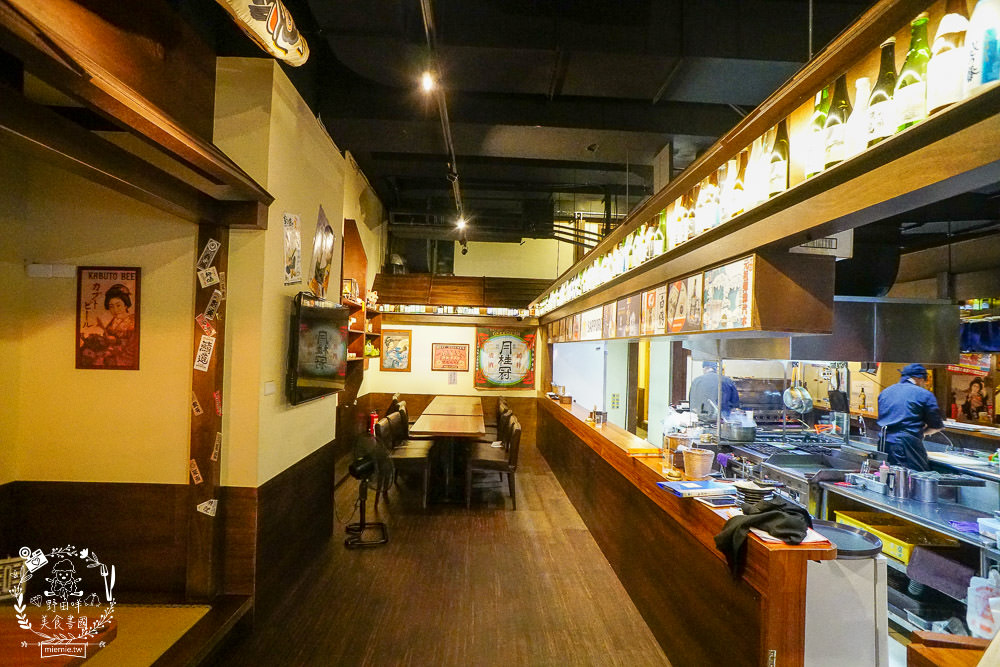 高雄串燒推薦[金鶴串場]10元串串人氣必點!餘味繞舌的月見蔥花丼