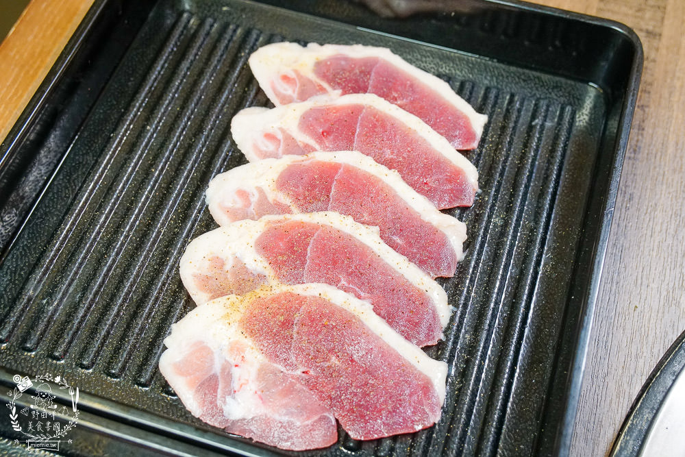 高雄[鉄火燒肉PLUS燒肉吃到飽]高級牛肉|肥美生蠔|天使紅蝦|無限爽爽吃~