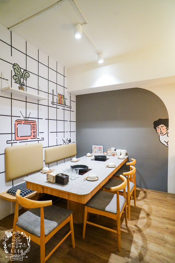 高雄[錨屋壽喜燒]顛覆大眾的高貴不貴精緻壽喜燒?精巧甜點與夢幻裝潢深得少女心!