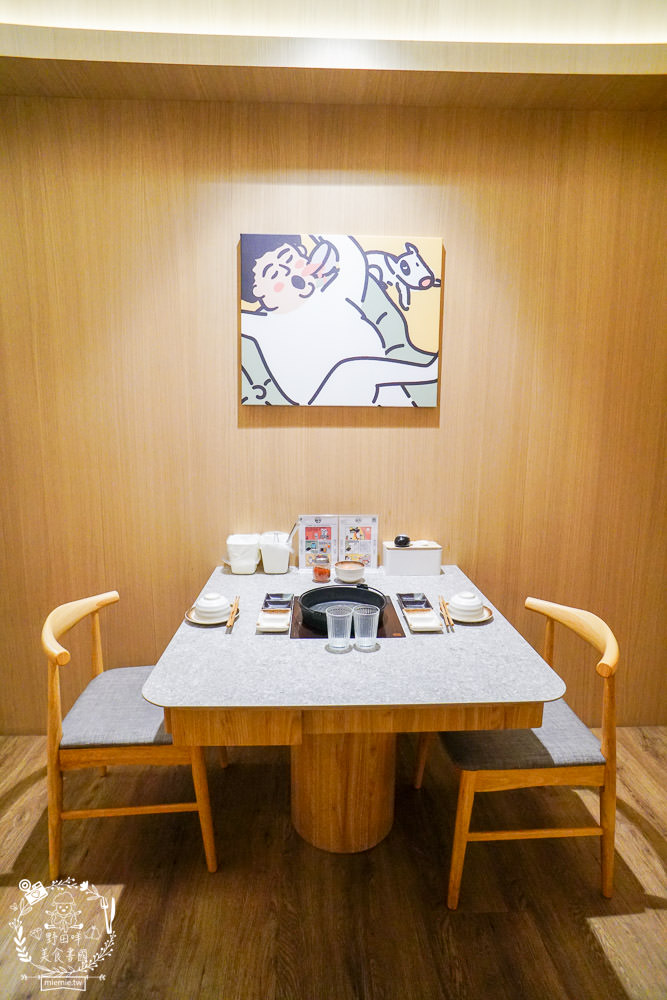 高雄[錨屋壽喜燒]顛覆大眾的高貴不貴精緻壽喜燒?精巧甜點與夢幻裝潢深得少女心!