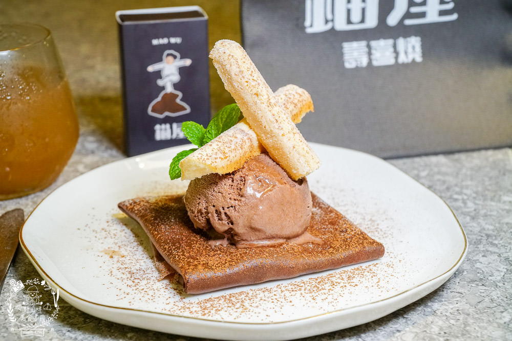 高雄[錨屋壽喜燒]顛覆大眾的高貴不貴精緻壽喜燒?精巧甜點與夢幻裝潢深得少女心!