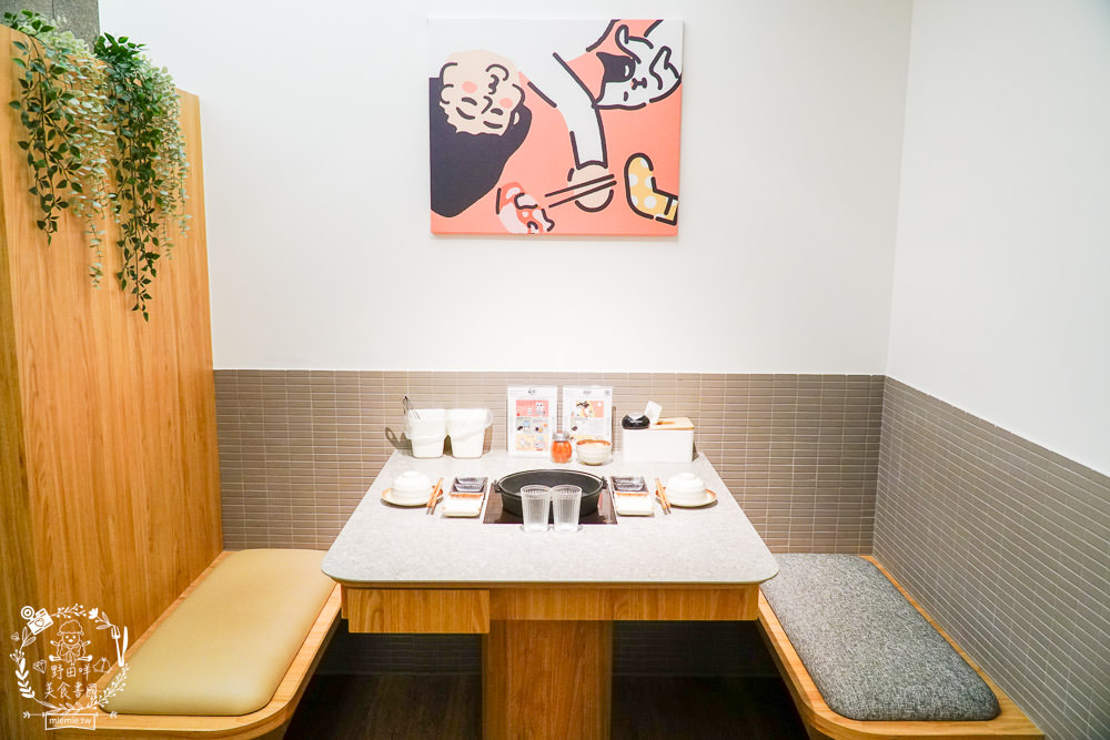 高雄[錨屋壽喜燒]顛覆大眾的高貴不貴精緻壽喜燒?精巧甜點與夢幻裝潢深得少女心!