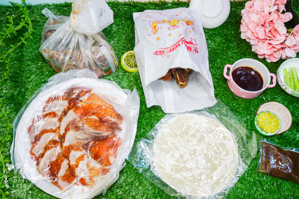 高雄[鏞記鴨莊]超多媒體報導推薦的脆皮烤鴨!鴨油酥炸鹽酥鴨無敵香酥超刷嘴!