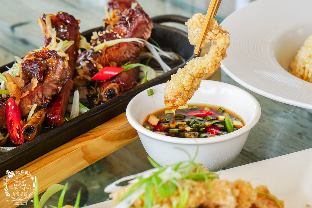 屏東[阮家茶坊天空餐廳]不用出國就能欣賞浪漫小希臘?枋寮超夢幻的景觀咖啡廳+親子餐廳!枋寮絕美海景無敵好拍!