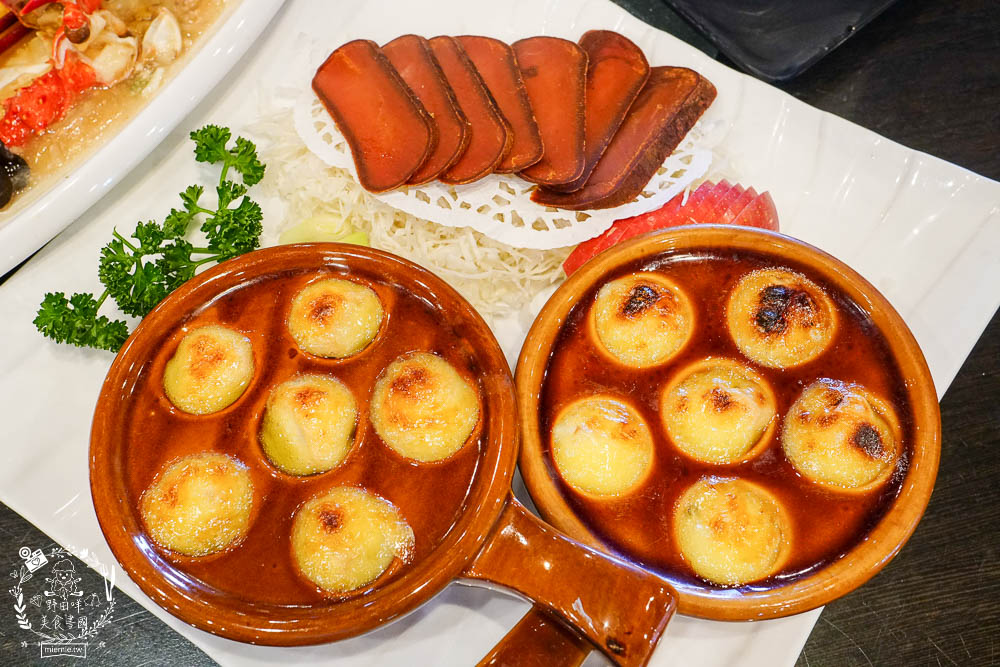 屏東[阿榮坊風味海鮮]東港超精緻又新鮮的海鮮料理餐廳!宴會聚餐都方便~