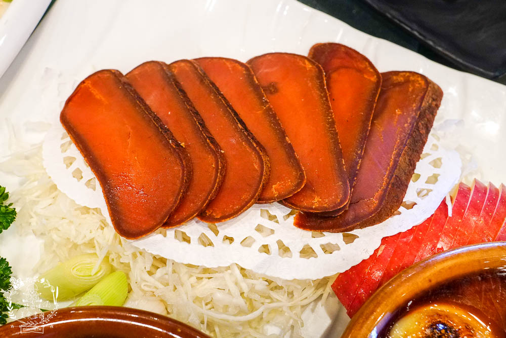 屏東[阿榮坊風味海鮮]東港超精緻又新鮮的海鮮料理餐廳!宴會聚餐都方便~