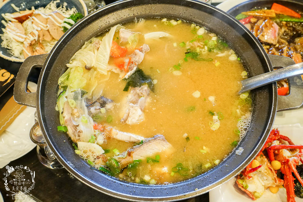 屏東[阿榮坊風味海鮮]東港超精緻又新鮮的海鮮料理餐廳!宴會聚餐都方便~