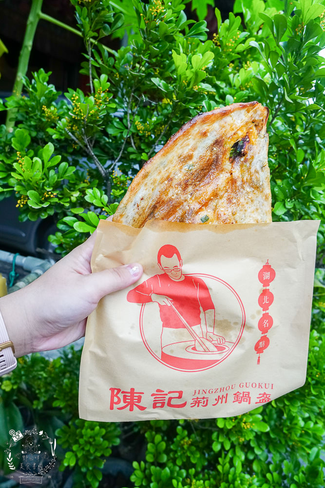 陳記荊州鍋盔楠梓店|高雄也能吃到中國北方特有的平民小吃!每到點心時間就要等候20分鐘以上?