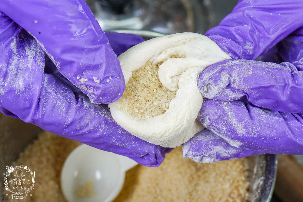 高雄陳記荊州鍋盔(鳳山店)中國北方特有的平民小吃!豬肉+紅糖的怪味超多人喜愛? - 第18張圖 高雄陳記荊州鍋盔(鳳山店)中國北方特有的平民小吃!豬肉+紅糖的怪味超多人喜愛?