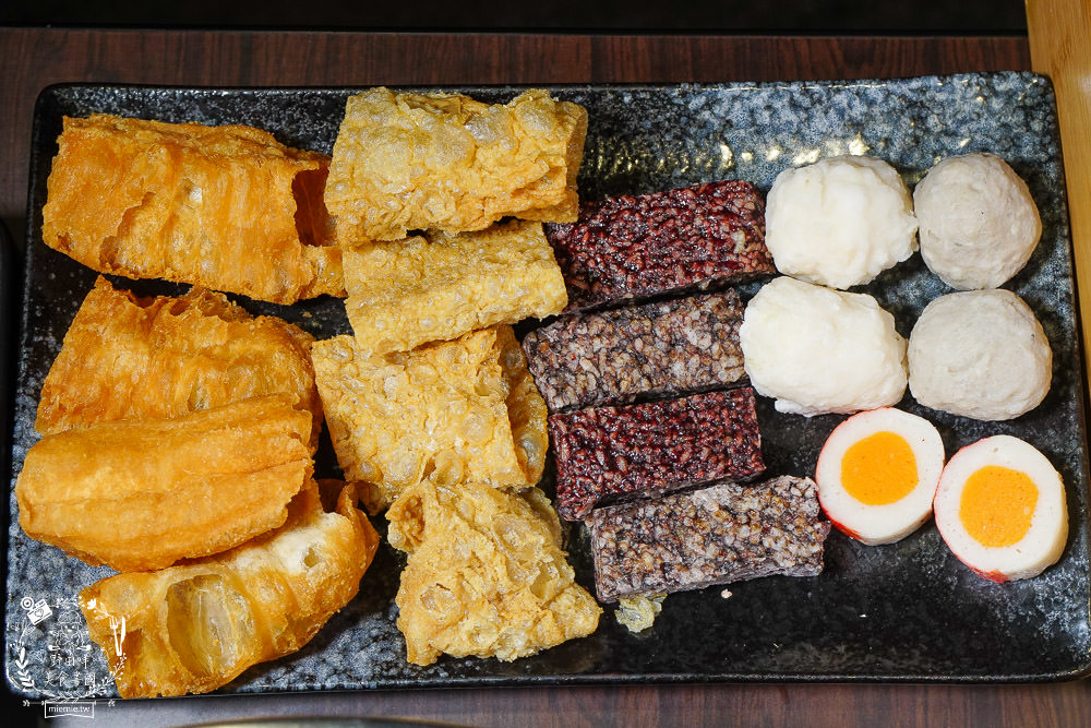 高雄陶公坊火鍋吃到飽(五福店)499元7種肉肉吃到飽!兩人同行贈送霸氣海鮮盤! - 第31張圖 高雄陶公坊火鍋吃到飽(五福店)499元7種肉肉吃到飽!兩人同行贈送霸氣海鮮盤!