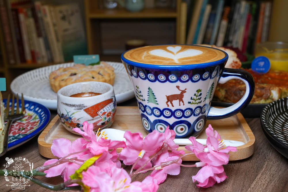屏東咖啡店推薦[雁行咖啡館]隱藏在屏東市區的老宅咖啡店!堅持每支豆子都要手工挑豆!