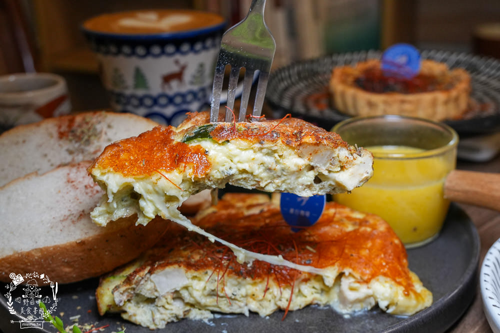 屏東咖啡店推薦[雁行咖啡館]隱藏在屏東市區的老宅咖啡店!堅持每支豆子都要手工挑豆!