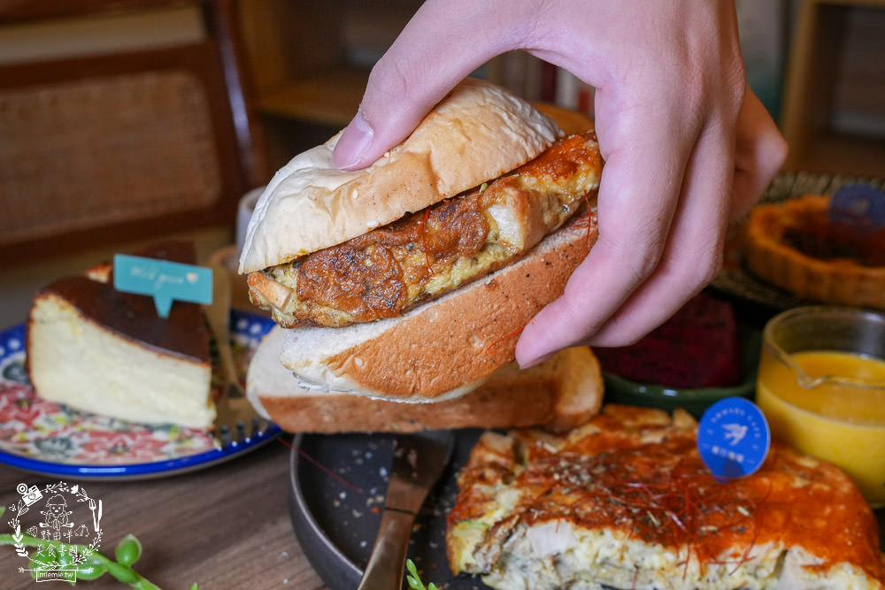 屏東咖啡店推薦[雁行咖啡館]隱藏在屏東市區的老宅咖啡店!堅持每支豆子都要手工挑豆!