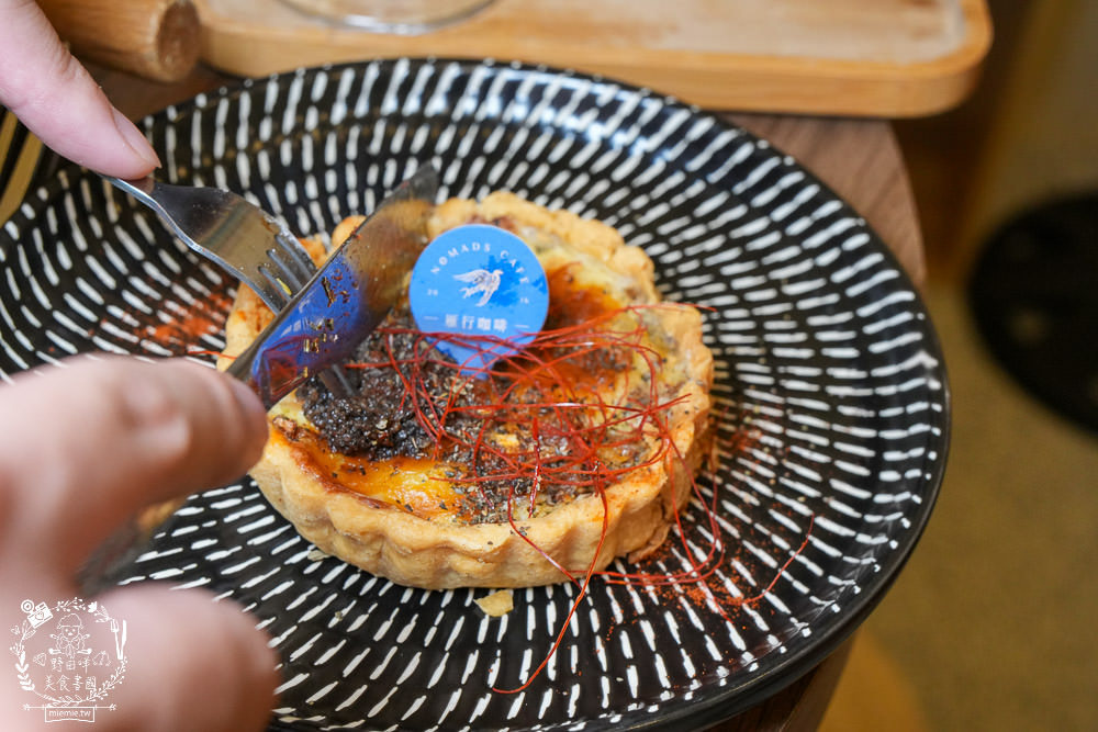 屏東咖啡店推薦[雁行咖啡館]隱藏在屏東市區的老宅咖啡店!堅持每支豆子都要手工挑豆!