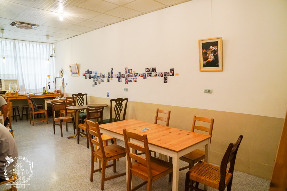 屏東咖啡廳推薦[雁行咖啡]勝利星村附近的人氣老宅咖啡廳!超多甜點蔬食料理可以品嚐!