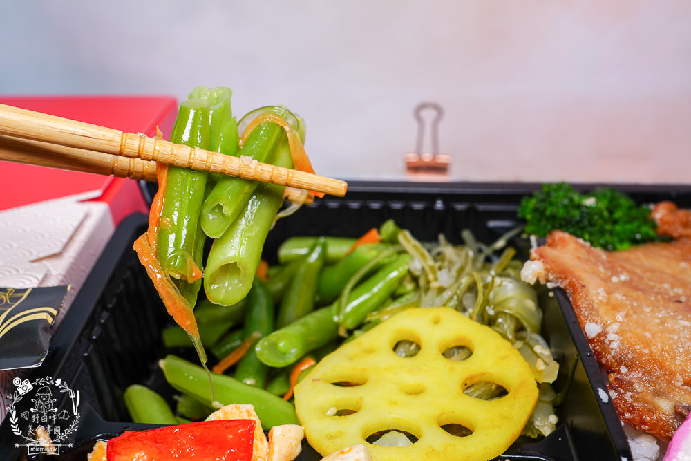 高雄雅米廚房Yummy Kitchen開賣兩小時就完售的健康餐盒!顛覆大眾對健康餐的想像!