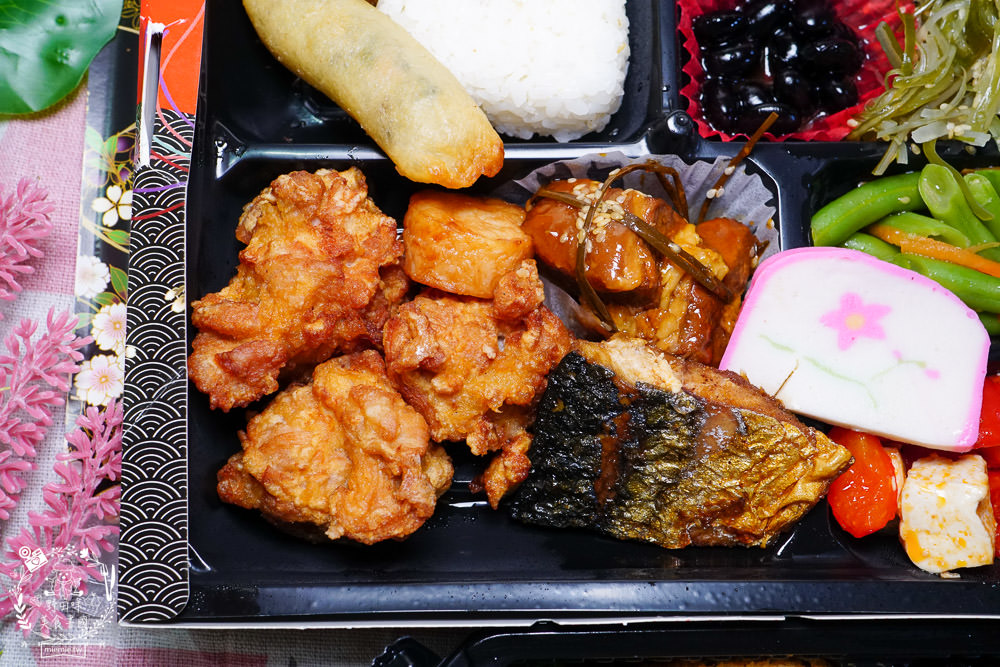 高雄雅米廚房Yummy Kitchen開賣兩小時就完售的健康餐盒!顛覆大眾對健康餐的想像!