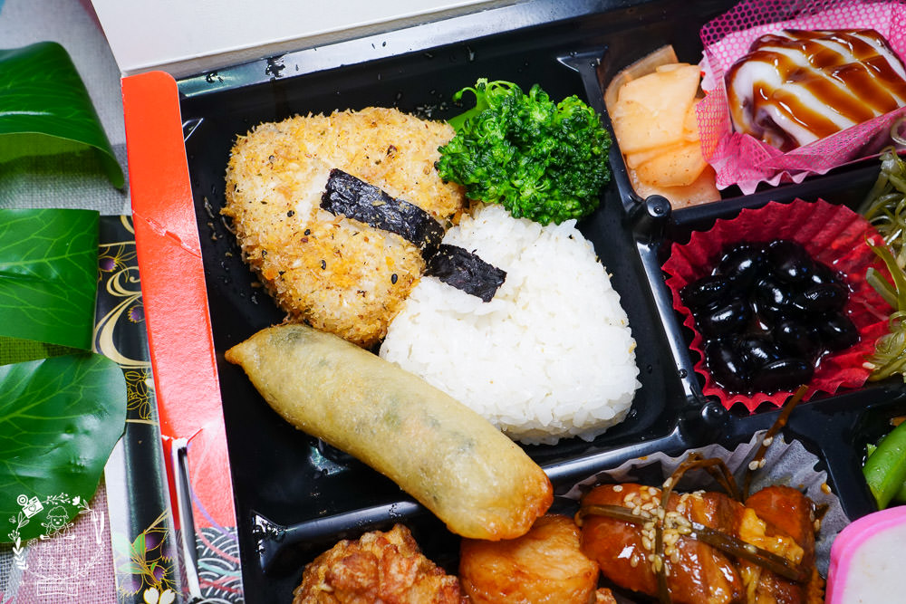 高雄雅米廚房Yummy Kitchen開賣兩小時就完售的健康餐盒!顛覆大眾對健康餐的想像!