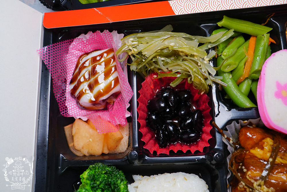 高雄雅米廚房Yummy Kitchen開賣兩小時就完售的健康餐盒!顛覆大眾對健康餐的想像!