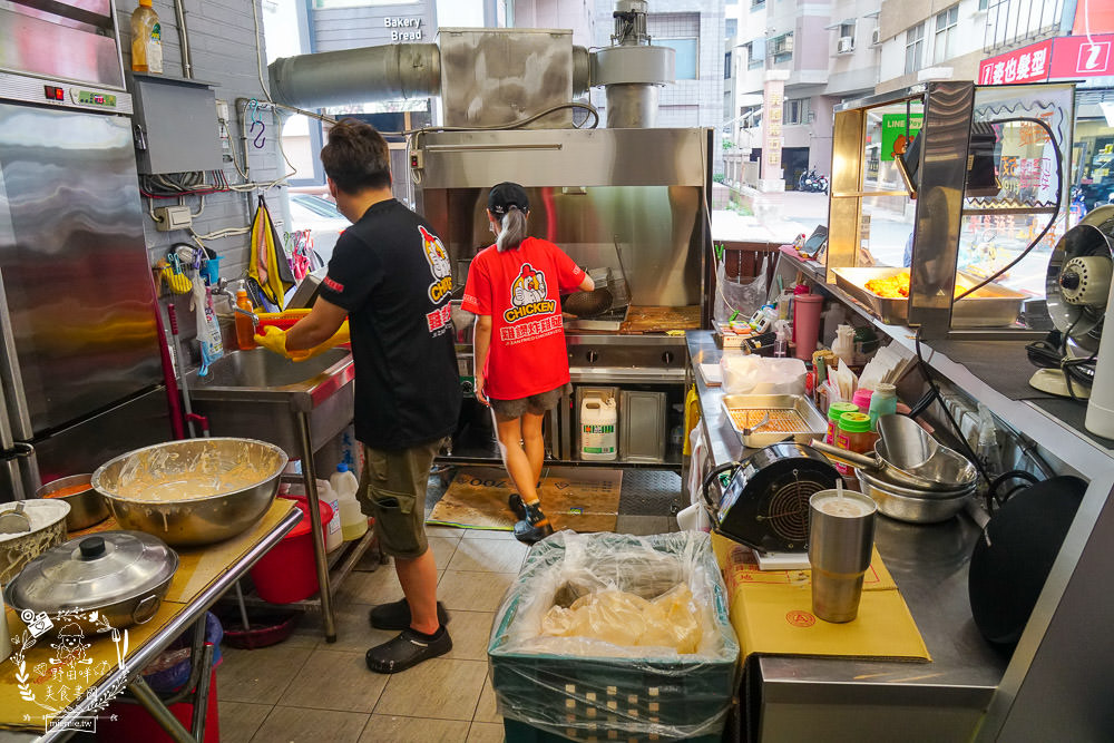 高雄[雞讚炸雞腿文橫店]CP值爆高炸雞腿居然只要25元?外皮鹹香酥脆雞肉超多汁?