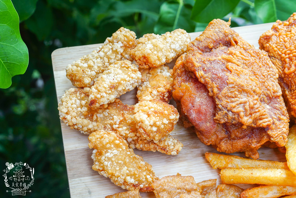 高雄[雞讚炸雞腿文橫店]CP值爆高炸雞腿居然只要25元?外皮鹹香酥脆雞肉超多汁?