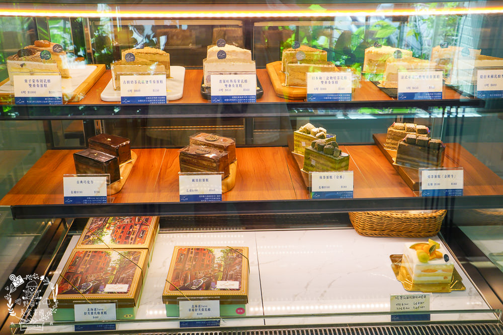 雷昂甜點烘焙工坊|高雄隱藏在巷弄的高級法式甜點!號稱零負評的舒芙蕾乳酪蛋糕人氣必吃?