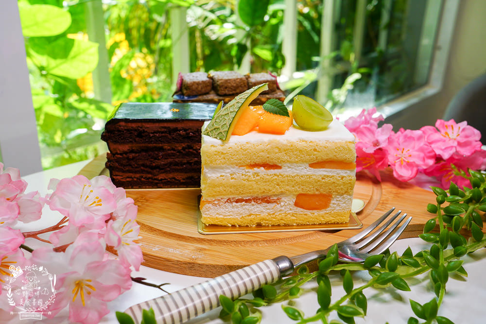 雷昂甜點烘焙工坊|高雄隱藏在巷弄的高級法式甜點!號稱零負評的舒芙蕾乳酪蛋糕人氣必吃?