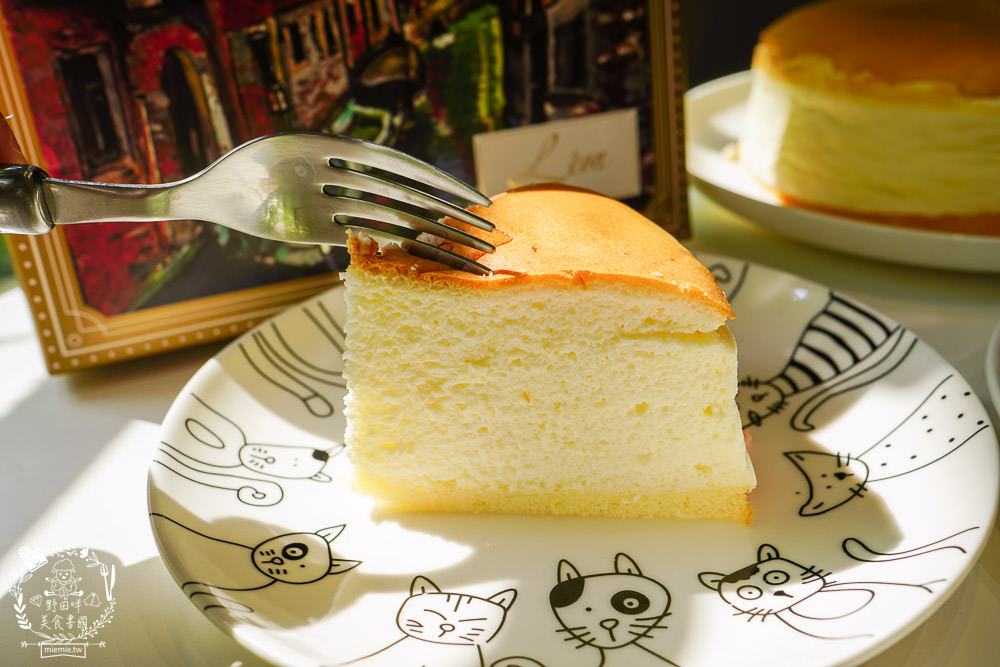 雷昂甜點烘焙工坊|高雄隱藏在巷弄的高級法式甜點!號稱零負評的舒芙蕾乳酪蛋糕人氣必吃?