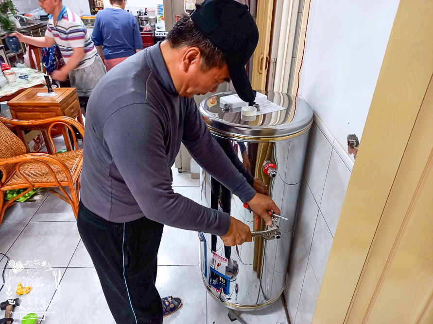 高雄熱水器安裝維修推薦!瓦斯爐排油煙機也很推的公司!不要再被品牌給騙了