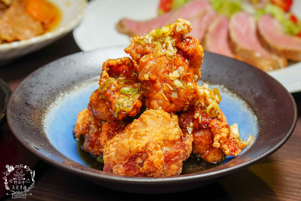 高雄居酒屋[居酒屋頑固老頭]新崛江商圈的療癒系深夜食堂+正統日本廚師料理美食