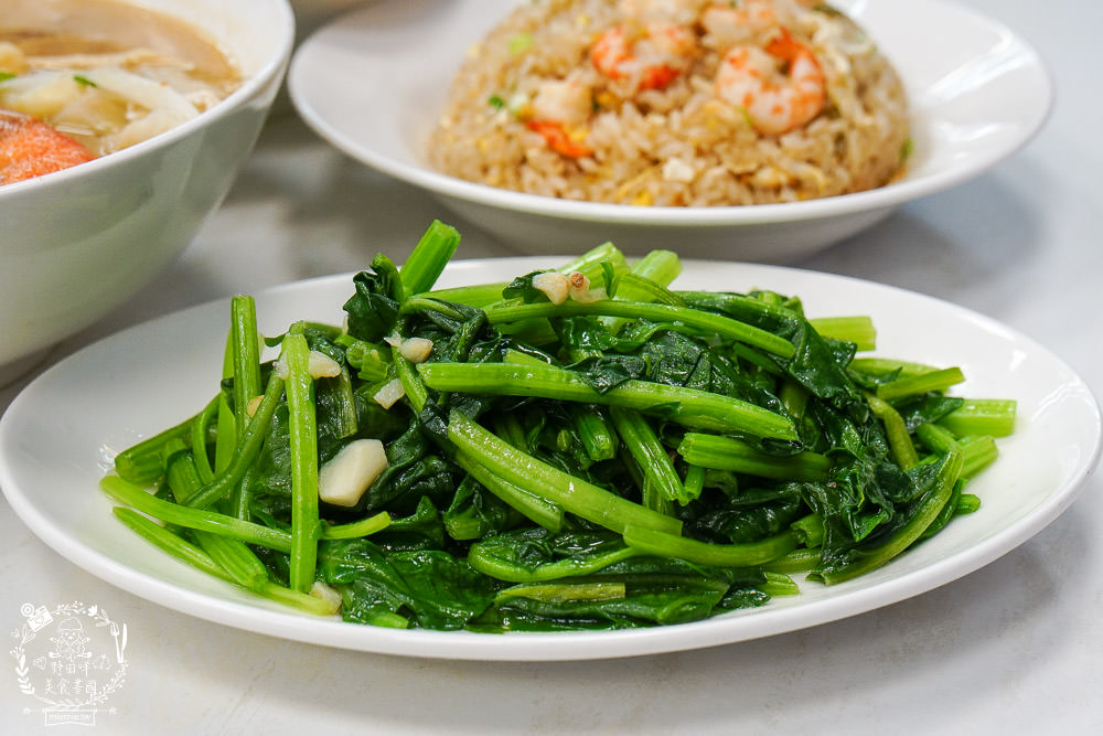 高雄[顏記鮮魚湯]仁雄路鱸魚湯熱炒料理!海鮮鍋燒麵跟蝦仁炒飯超澎湃der