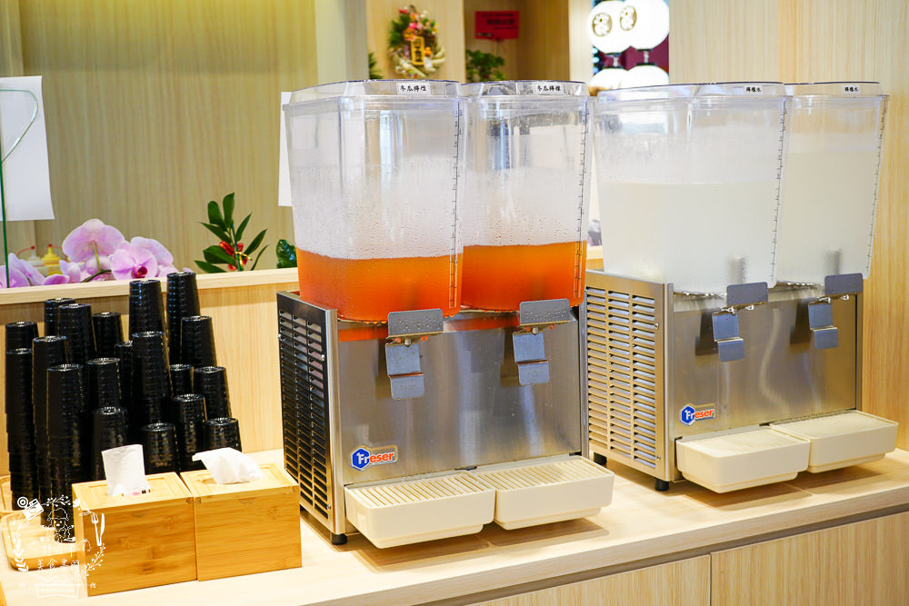 高雄排隊拉麵店[食8番王者拉麵]比日本拉麵更有個性的秘傳家系拉麵│前鎮美食‧高雄拉麵推薦