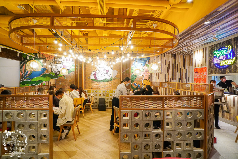 高雄[饗泰多泰式料理]義享天地泰國料理!精緻合菜客製化聚餐推薦!月亮蝦餅超厚實!