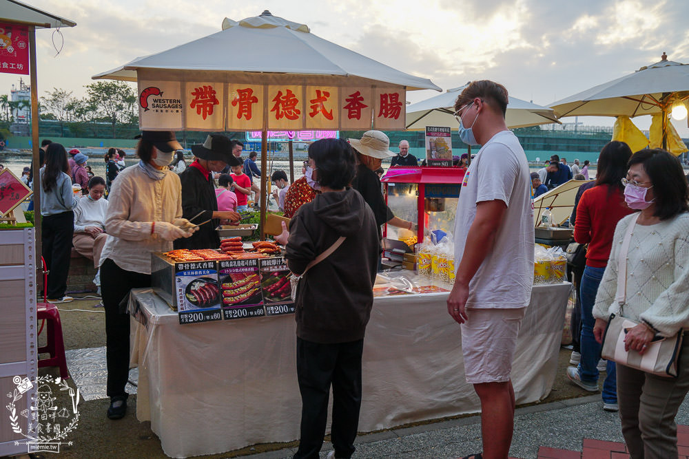 駁二小夜埕高雄新春市集餐車~春節限定!超人氣380個餐車市集品牌齊聚駁二大勇區、大義區! - 第17張圖 駁二小夜埕高雄新春市集餐車~春節限定!超人氣380個餐車市集品牌齊聚駁二大勇區、大義區!