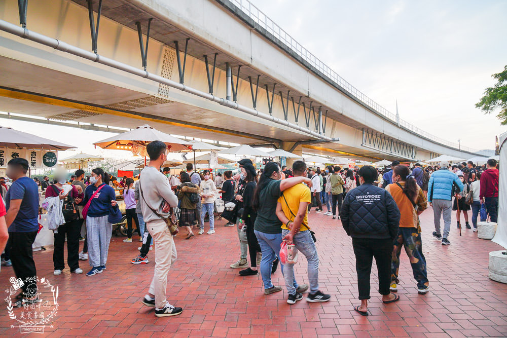 駁二小夜埕高雄新春市集餐車~春節限定!超人氣380個餐車市集品牌齊聚駁二大勇區、大義區! - 第27張圖 駁二小夜埕高雄新春市集餐車~春節限定!超人氣380個餐車市集品牌齊聚駁二大勇區、大義區!