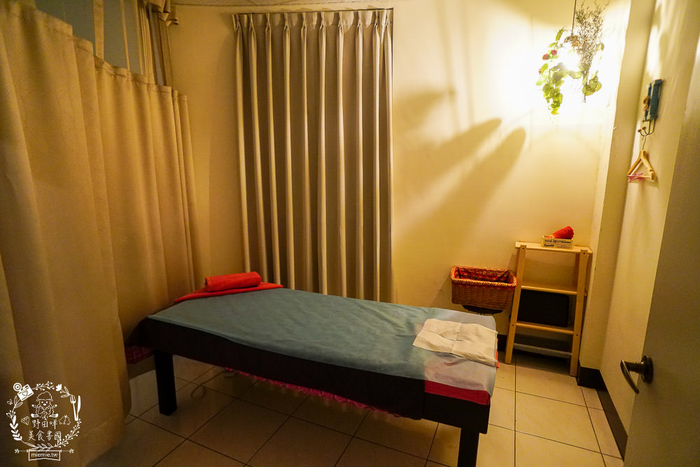 高雄[驛筠珍養身Spa會館五甲店]全身推拿+腳底按摩+泡腳平日居然只要999元?