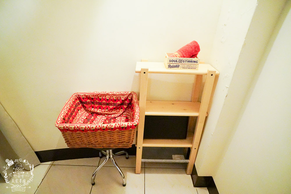 高雄[驛筠珍養身Spa會館五甲店]全身推拿+腳底按摩+泡腳平日居然只要999元?