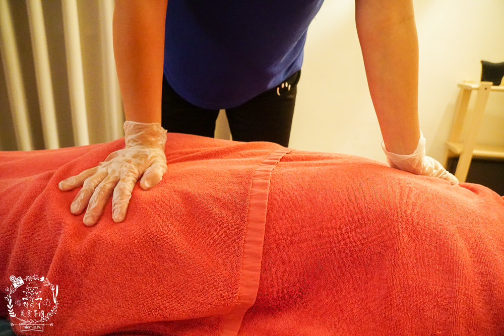 高雄[驛筠珍養身Spa會館五甲店]全身推拿+腳底按摩+泡腳平日居然只要999元?