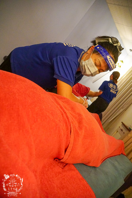 高雄[驛筠珍養身Spa會館五甲店]全身推拿+腳底按摩+泡腳平日居然只要999元?