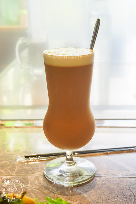 高雄[驢子實驗室]黃埔新村的日式咖啡廳!綠意盎然的療癒美景超愜意!