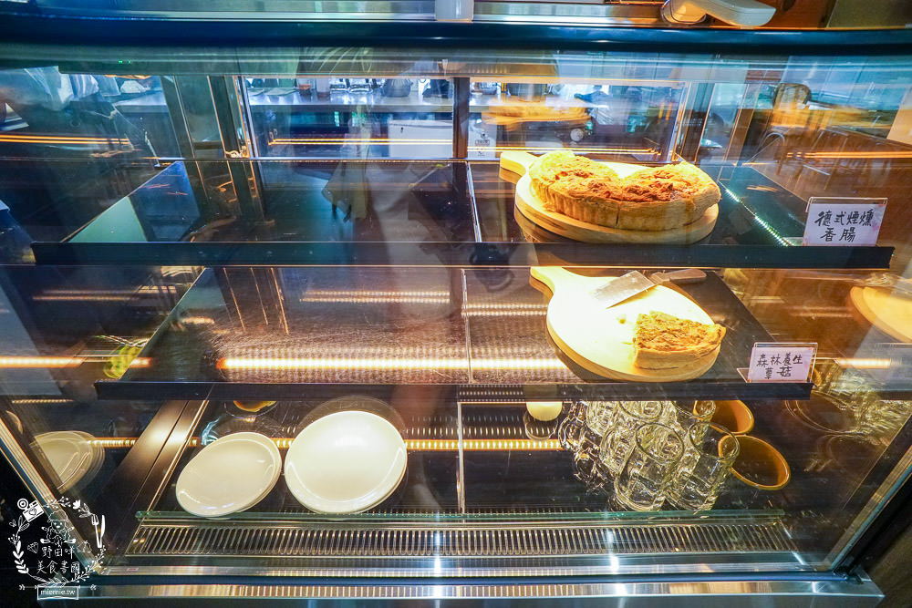 高雄[驢子實驗室]黃埔新村的日式咖啡廳!綠意盎然的療癒美景超愜意!