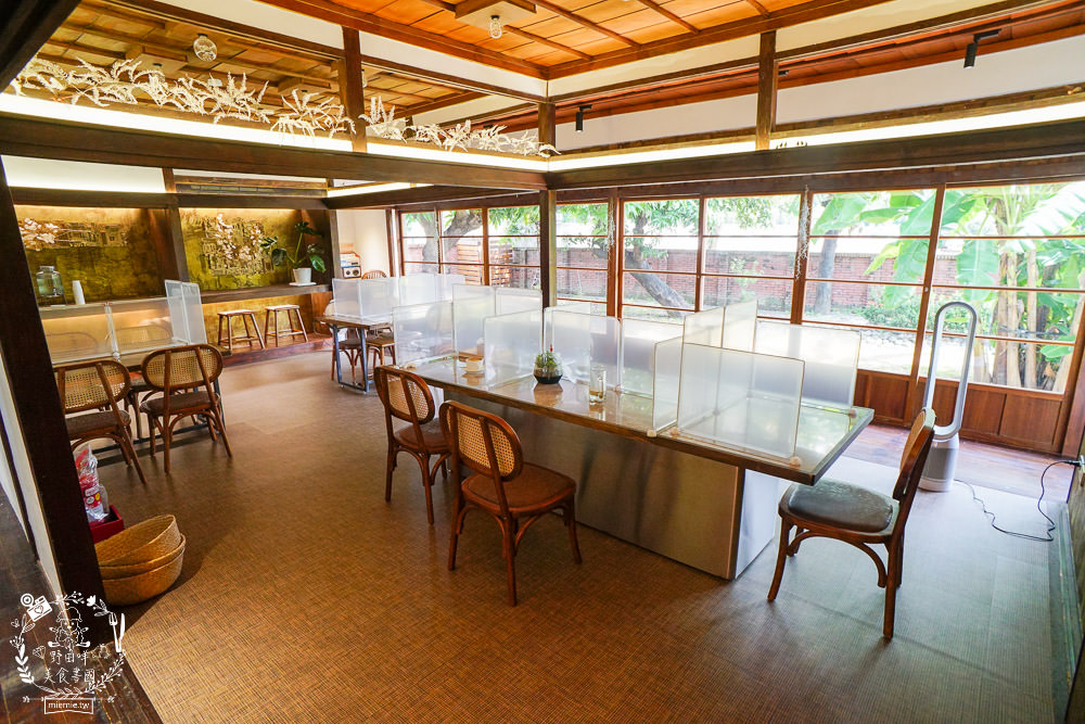 高雄[驢子實驗室]黃埔新村的日式咖啡廳!綠意盎然的療癒美景超愜意!