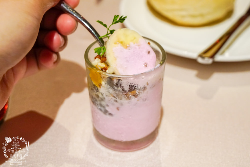 高廬法式餐館|高雄經營20年高貴不貴的法式餐廳!880元就能吃到牛排套餐!高雄情人節生日餐廳推薦!