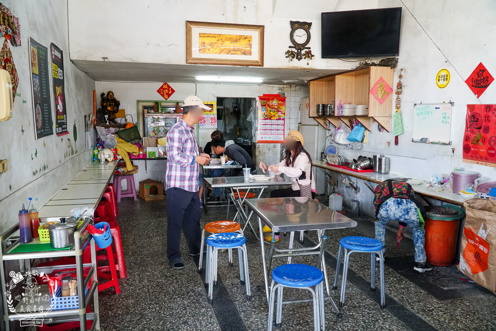 鳳山超人氣排隊早餐[高記早點]每逢假日必排隊的人氣早餐!蛋餅+蔥蛋+油條+洋蔥醬油銷魂必點!