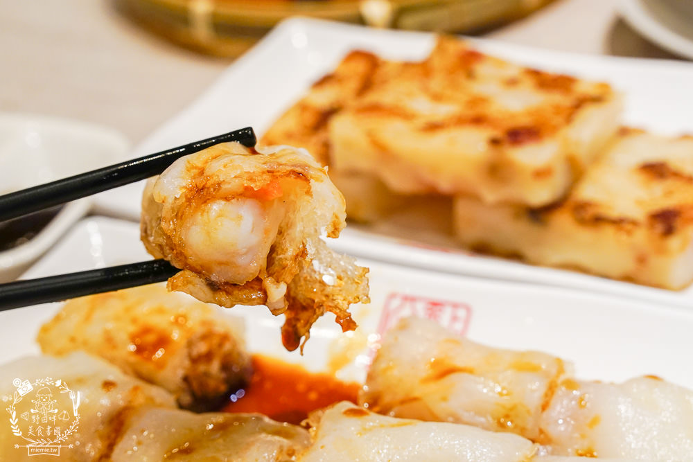 點點心|高雄夢時代超人氣港式點心!超可愛豬仔流沙包拍照打卡超有趣!連平日都要排隊的超人氣餐廳!