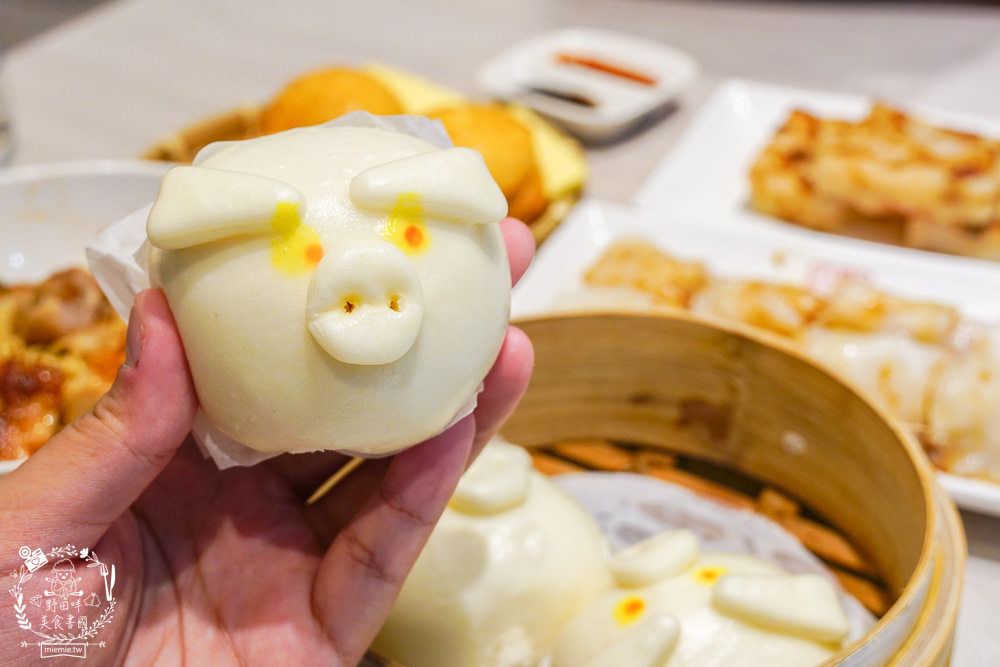 點點心|高雄夢時代超人氣港式點心!超可愛豬仔流沙包拍照打卡超有趣!連平日都要排隊的超人氣餐廳!