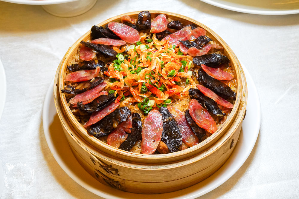 高雄婚宴推薦[聯上大飯店晶綺盛宴博愛館]全新設備的華麗場地+聘請獲獎無數的20年資歷主廚！