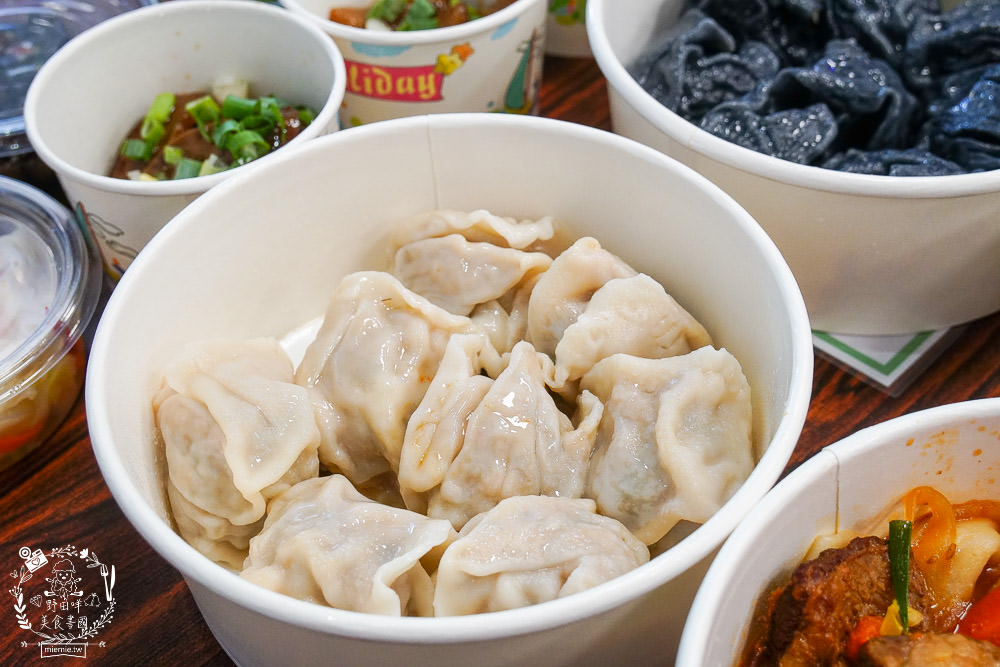 高雄真男饌品疆食堂!聘請新疆廚師製作道地皮帶麵!飽滿水餃一顆抵兩顆? - 第13張圖 高雄真男饌品疆食堂!聘請新疆廚師製作道地皮帶麵!飽滿水餃一顆抵兩顆?