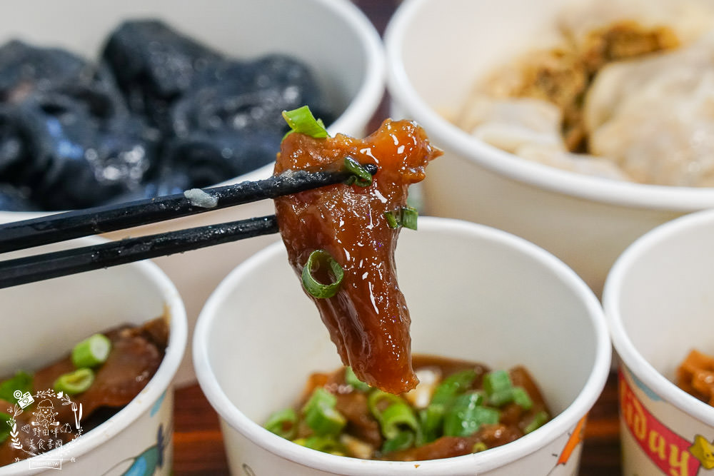 高雄真男饌品疆食堂!聘請新疆廚師製作道地皮帶麵!飽滿水餃一顆抵兩顆? - 第35張圖 高雄真男饌品疆食堂!聘請新疆廚師製作道地皮帶麵!飽滿水餃一顆抵兩顆?