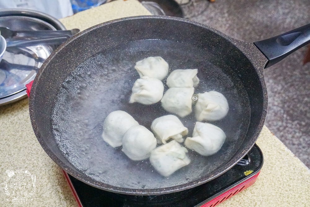 高雄真男饌品疆食堂!聘請新疆廚師製作道地皮帶麵!飽滿水餃一顆抵兩顆? - 第45張圖 高雄真男饌品疆食堂!聘請新疆廚師製作道地皮帶麵!飽滿水餃一顆抵兩顆?